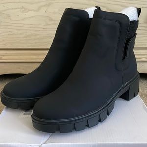 Women’s Black Boots